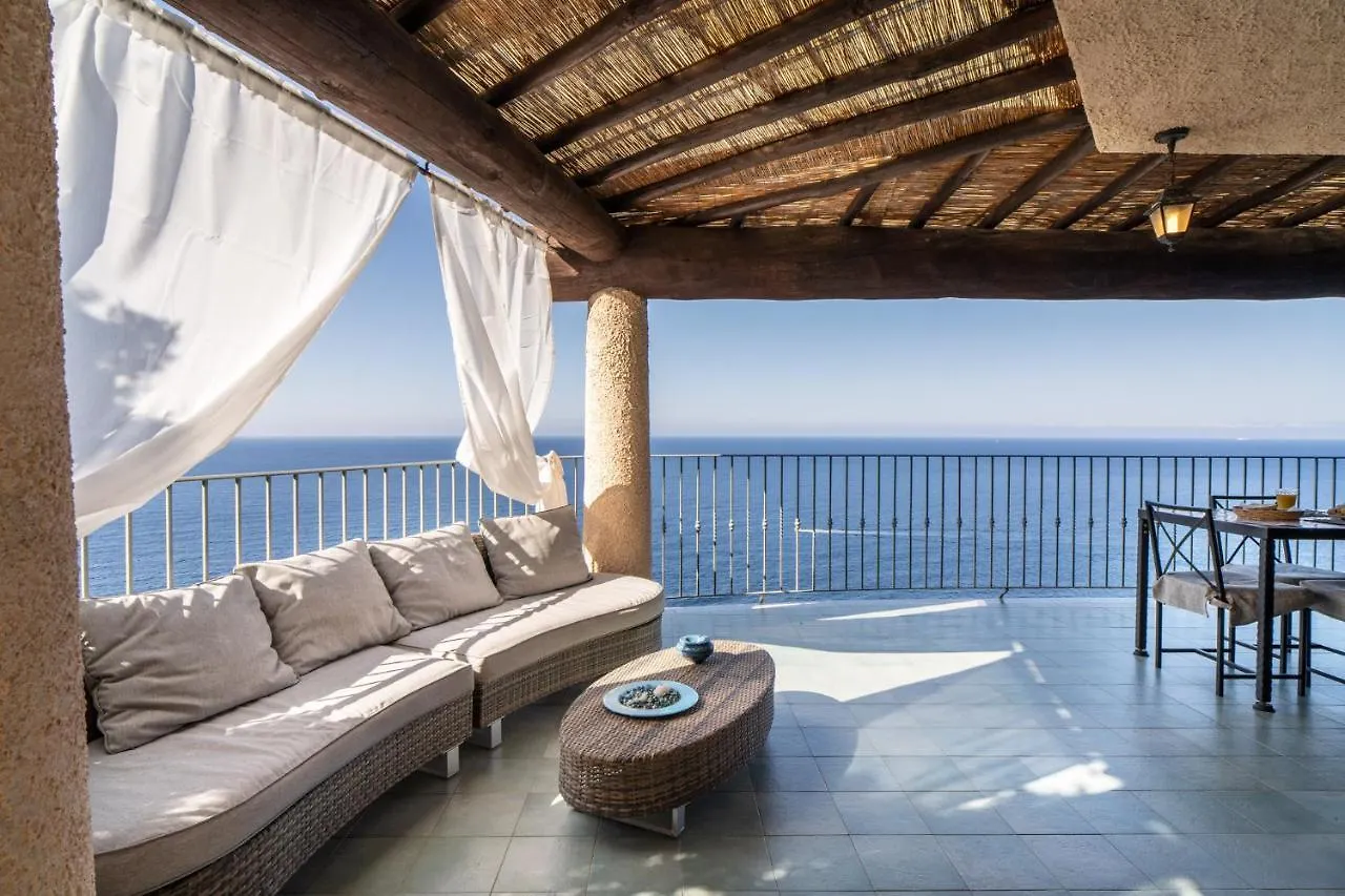 טורה דלה סטלה Villa Patty With Infinity Pool In Front Of The Sea, Parking And Wifi