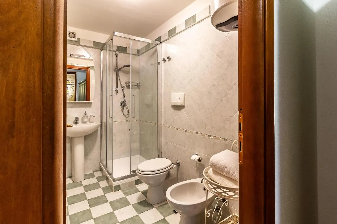 Villa Patty With Infinity Pool In Front Of The Sea, Parking And Wifi  Torre delle Stelle