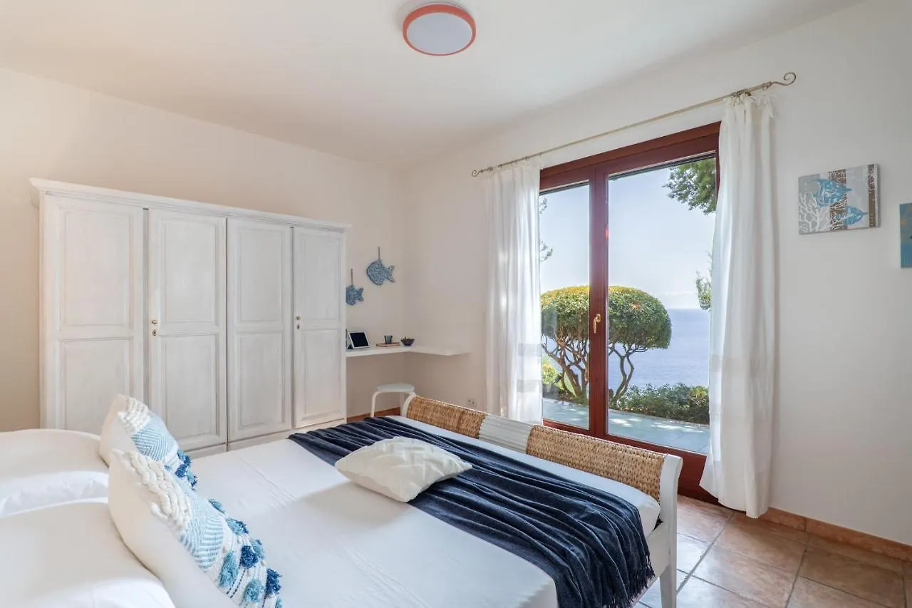 טורה דלה סטלה Villa Patty With Infinity Pool In Front Of The Sea, Parking And Wifi 0*, טורה דלה סטלה איטליה